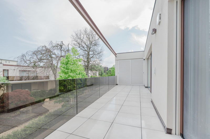 All’interno dell’esclusiva e rinomata “Corte Verde”, a pochi passi dal Centro Storico, proponiamo...