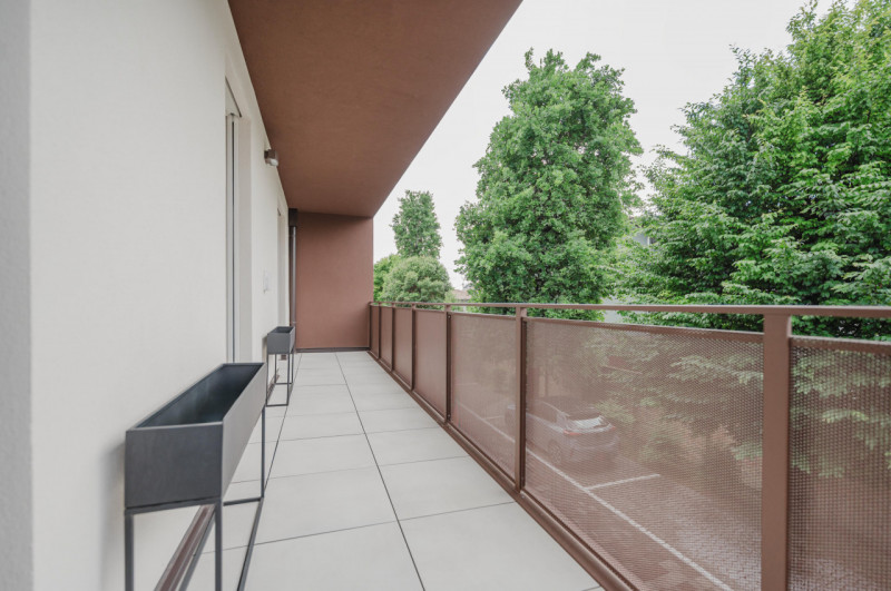 All’interno dell’esclusiva e rinomata “Corte Verde”, a pochi passi dal Centro Storico, proponiamo...