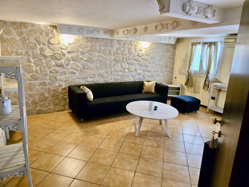 (Per INFO Monica 3482688677) Nel cuore del vivace quartiere Arcella di Padova, a pochi passi dal ...