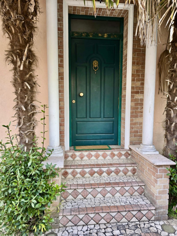 (Per INFO Monica 3482688677) Nel cuore del vivace quartiere Arcella di Padova, a pochi passi dal ...