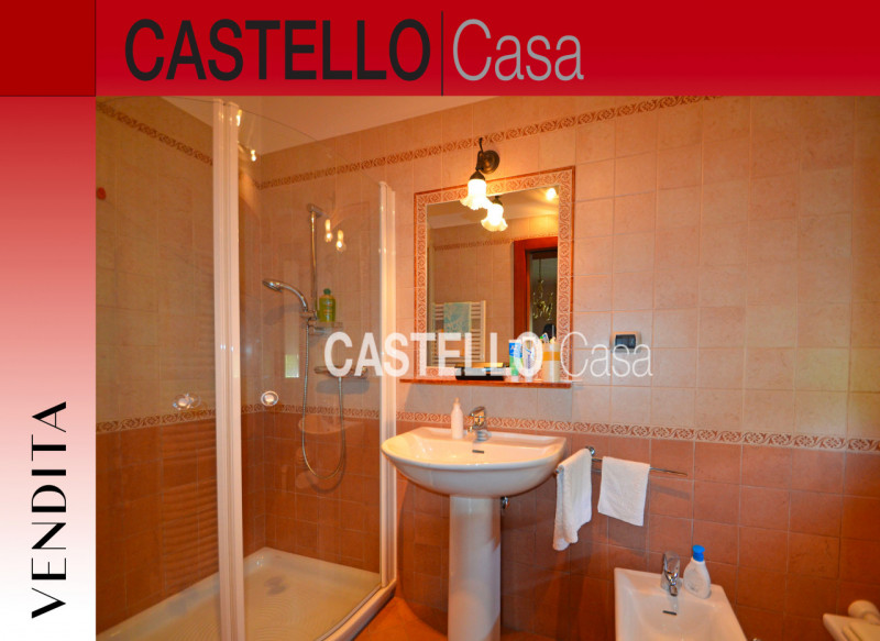 Signorile villa singola situata nel centro di Castelfranco V., in una delle zone più ricercate e ...