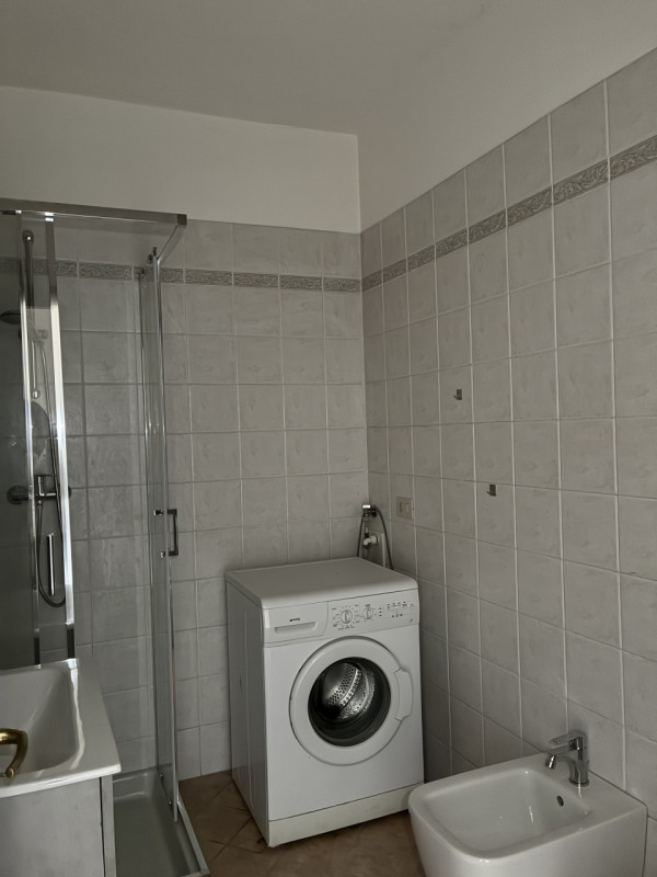 Monolocale in affitto a Conegliano.
Proponiamo in zona tranquilla e ben servita monolocale lumino...