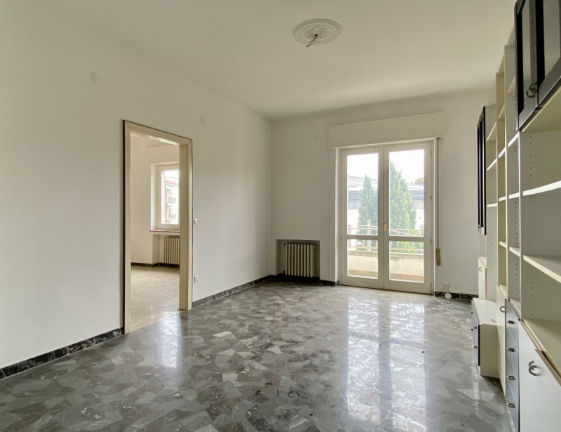 San Francesco. In una zona centralissima e allo stesso tempo tranquilla, proponiamo in vendita ap...