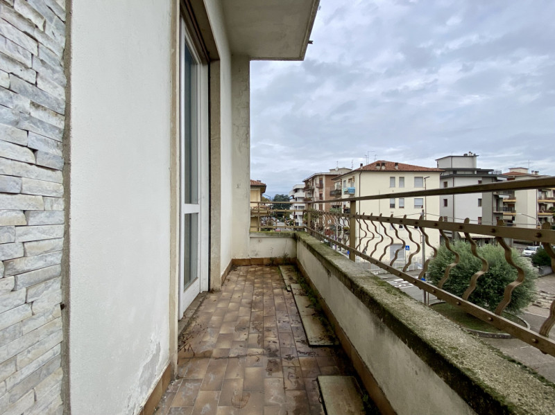 San Francesco. In una zona centralissima e allo stesso tempo tranquilla, proponiamo in vendita ap...