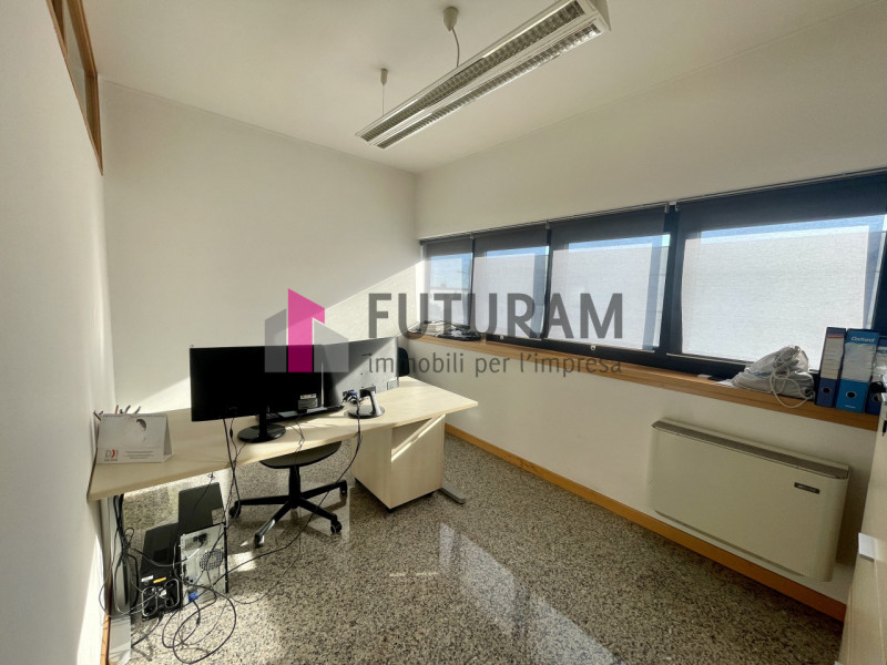 RIF:  098NM -  MASERA' DI PADOVA  -  PER INFO    340 335 8378 - 0444/310220

Propongo in affitto ...