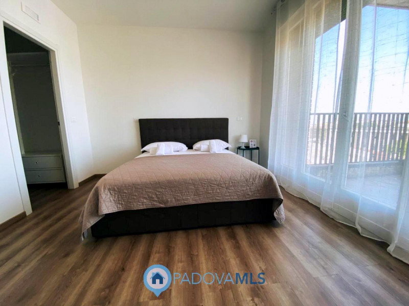 Immobile in esclusiva al Gruppo Padova MLS

PADOVA Zona Stazione. SOLO PER INVESTIMENTO LOCATO CO...