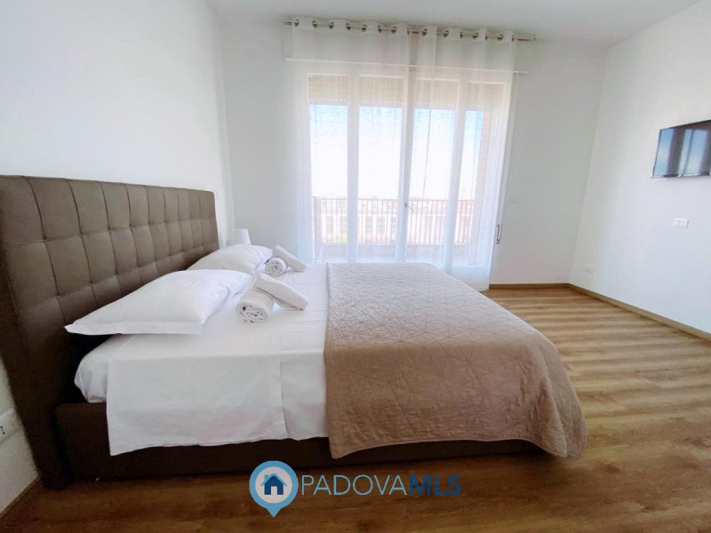 Immobile in esclusiva al Gruppo Padova MLS

PADOVA Zona Stazione. SOLO PER INVESTIMENTO LOCATO CO...