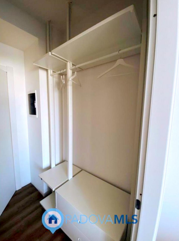 Immobile in esclusiva al Gruppo Padova MLS

PADOVA Zona Stazione. SOLO PER INVESTIMENTO LOCATO CO...