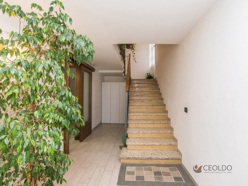 VIGONZA CENTRO: In quartiere residenziale centralissimo vi proponiamo una nostra esclusiva. Tratt...