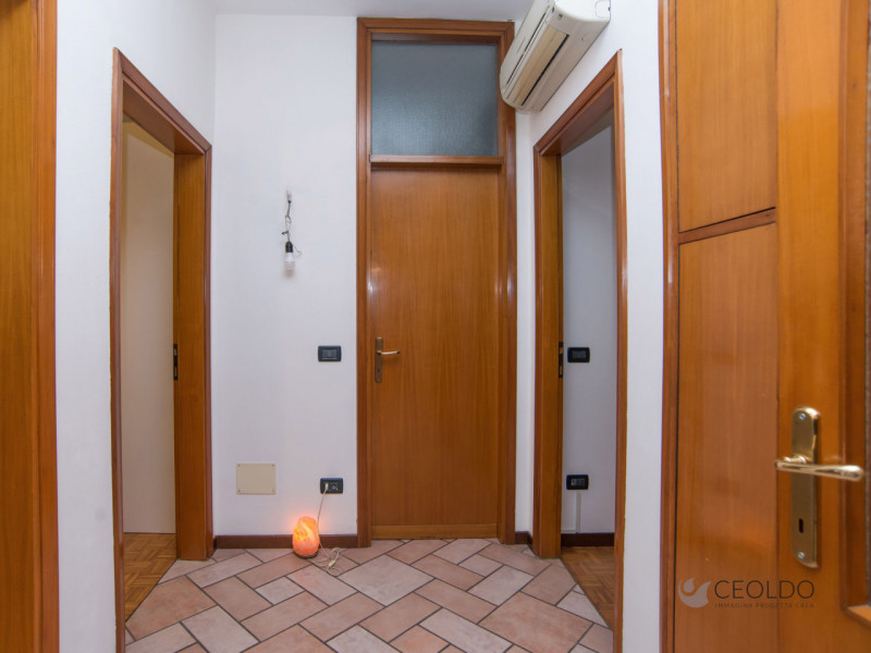 VIGONZA CENTRO: In quartiere residenziale centralissimo vi proponiamo una nostra esclusiva. Tratt...