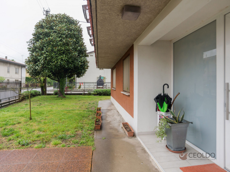 VIGONZA CENTRO: In quartiere residenziale centralissimo vi proponiamo una nostra esclusiva. Tratt...