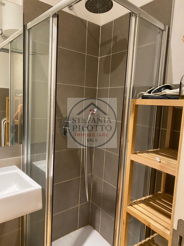 Padova centro, Piazze- Stefania Pilotto Immobiliare propone in vendita bellissimo monolocale rist...