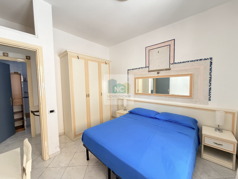 Forio, nella ricercata zona di Scentone, proponiamo in vendita una splendida casa singola terrate...