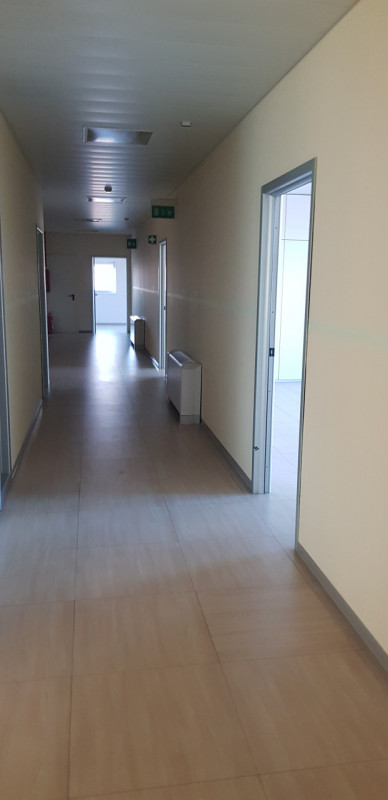 VICENZA - PONTE ALTO - In nuovo elegante stabile commerciale-direzionale disponibilità di ufficio...