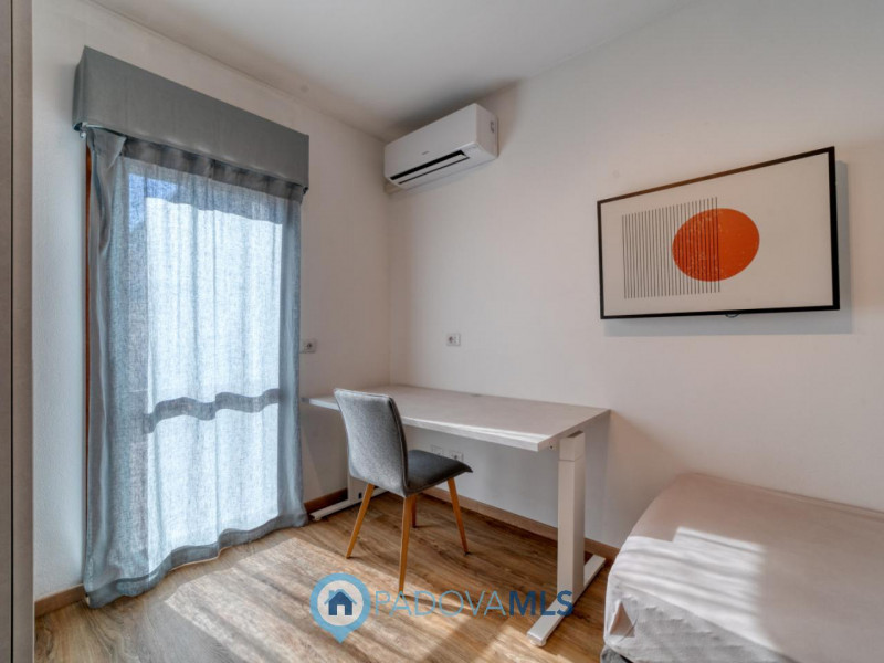 Immobile in esclusiva al Gruppo Padova MLS
NOVENTA PADOVANA Zona Noventana. Proponiamo in vendita...