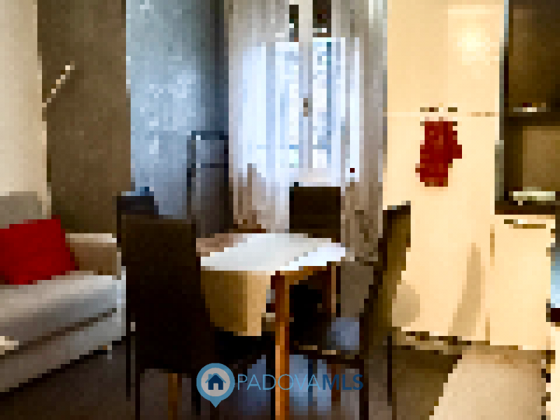 Immobile in esclusiva al Gruppo Padova MLS
Scopri questo grazioso MONOLOCALE AFFITTATO in zona SS...