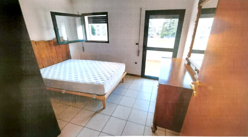 MINI INDIPENDENTE A S.GIUSEPPE/SAVONAROLA €.185.000 - rif.LM01

Scopri questo splendido appartame...