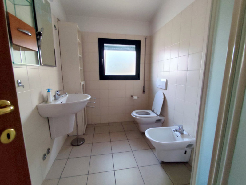 MINI INDIPENDENTE A S.GIUSEPPE/SAVONAROLA €.185.000 - rif.LM01

Scopri questo splendido appartame...