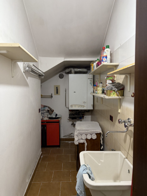 (Per INFO Fabrizio 333 7743912) - Proponiamo in vendita, a pochi passi da centro di Mogliano Vene...