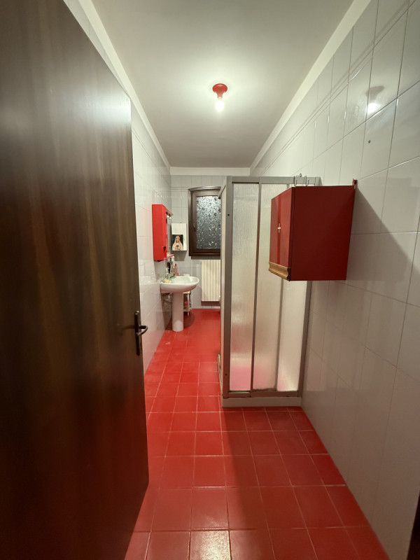 (Per INFO Fabrizio 333 7743912) - Proponiamo in vendita, a pochi passi da centro di Mogliano Vene...