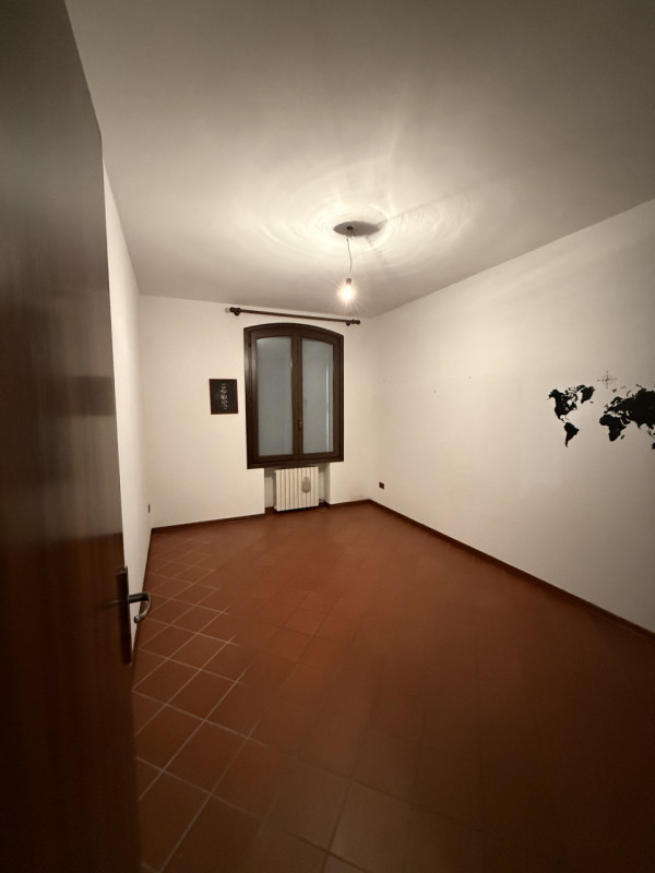 (Per INFO Fabrizio 333 7743912) - Proponiamo in vendita, a pochi passi da centro di Mogliano Vene...