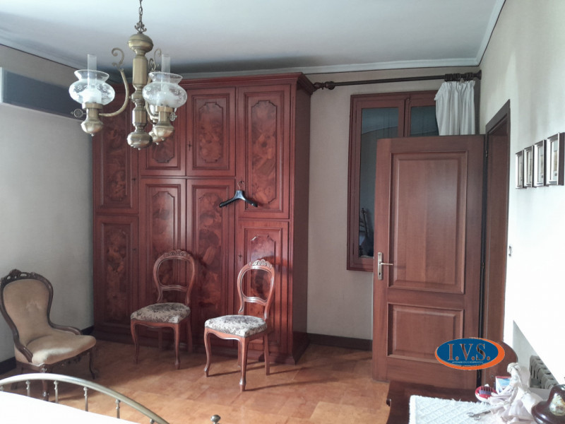 MONTEGALDA (VI) - In un contesto residenziale tranquillo e immerso nel verde della campagna propo...