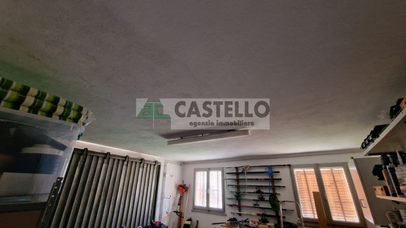 Cadoneghe – Casa singola ristrutturata con ampio giardino

Proponiamo in esclusiva a Cadoneghe, u...