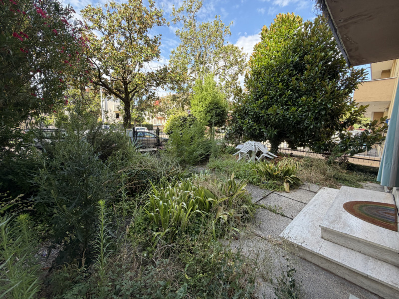 Nel centro di Battaglia Terme, in una posizione strategica e comoda a tutti i principali servizi,...