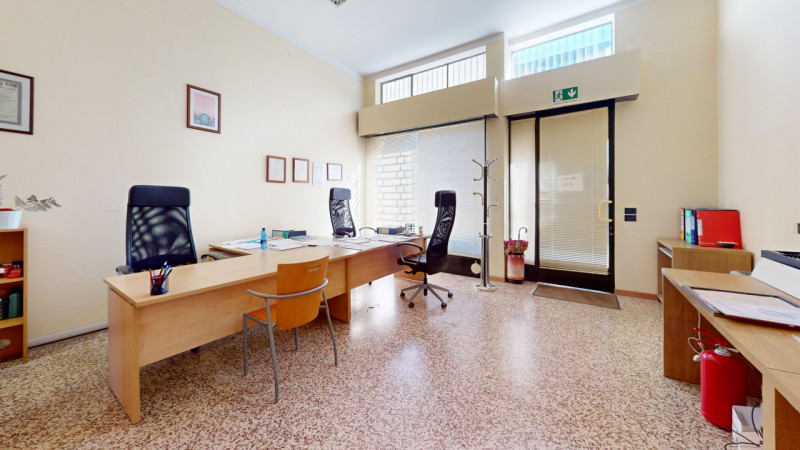 SAN BORTOLO

Inserito in una zona comoda a tutti i principali servizi e a pochi minuti dal centro...