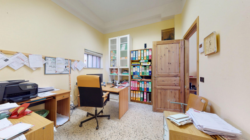 SAN BORTOLO

Inserito in una zona comoda a tutti i principali servizi e a pochi minuti dal centro...