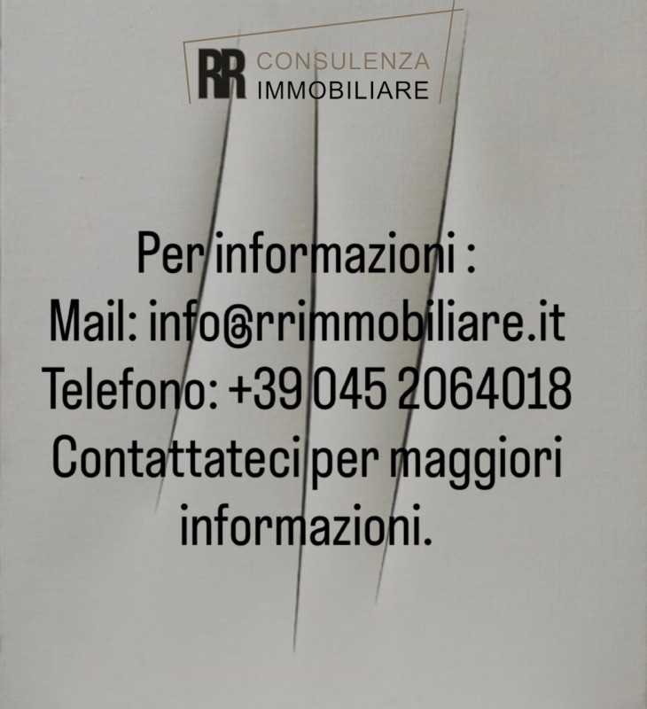 A soli 10 minuti dal centro di Vicenza, si propone in vendita un’interessante opportunità per inv...