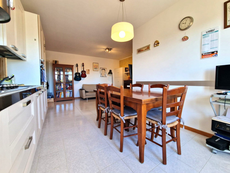 UBICAZIONE E CONTESTO
Nella tranquilla frazione di Valproto, nel comune di Quinto Vicentino, prop...