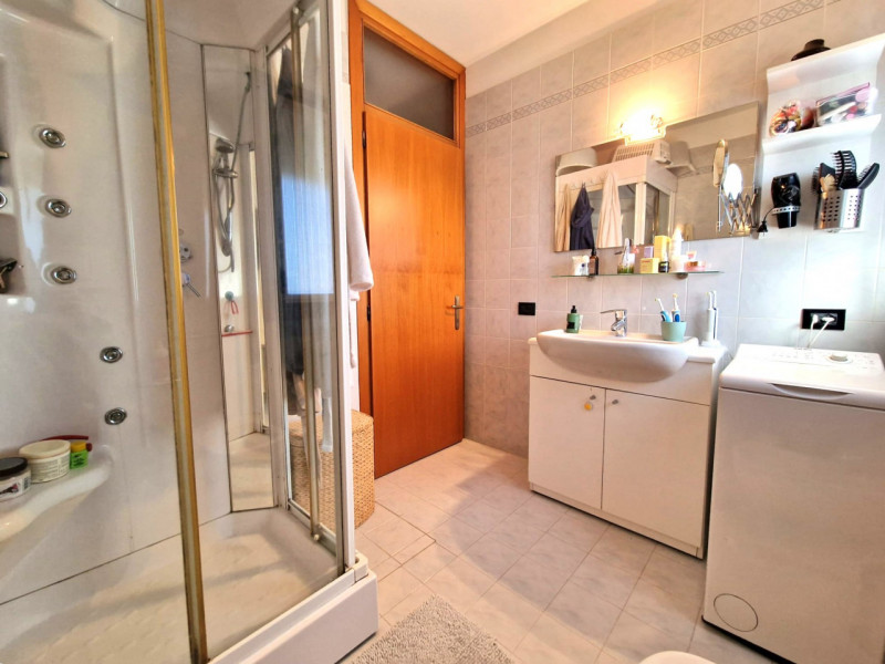 UBICAZIONE E CONTESTO
Nella tranquilla frazione di Valproto, nel comune di Quinto Vicentino, prop...