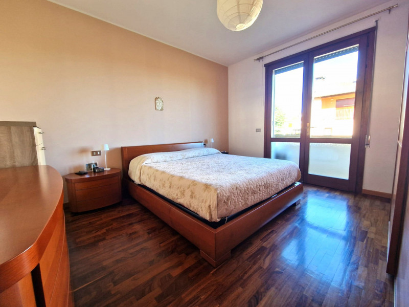 UBICAZIONE E CONTESTO
Nella tranquilla frazione di Valproto, nel comune di Quinto Vicentino, prop...