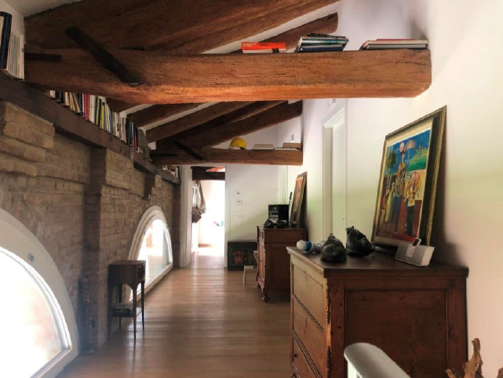 Rif. A.A.262-24

Vendita all'asta - bifamiliare su 2 livelli in data 11 dicembre  2025

Descrizio...