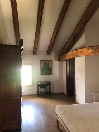 Rif. A.A.262-24

Vendita all'asta - bifamiliare su 2 livelli in data 11 dicembre  2025

Descrizio...