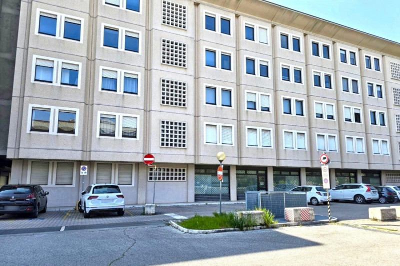 Quest’immobile viene venduto tramite asta online.

Ufficio sito a Bassano del Grappa (VI), Largo ...