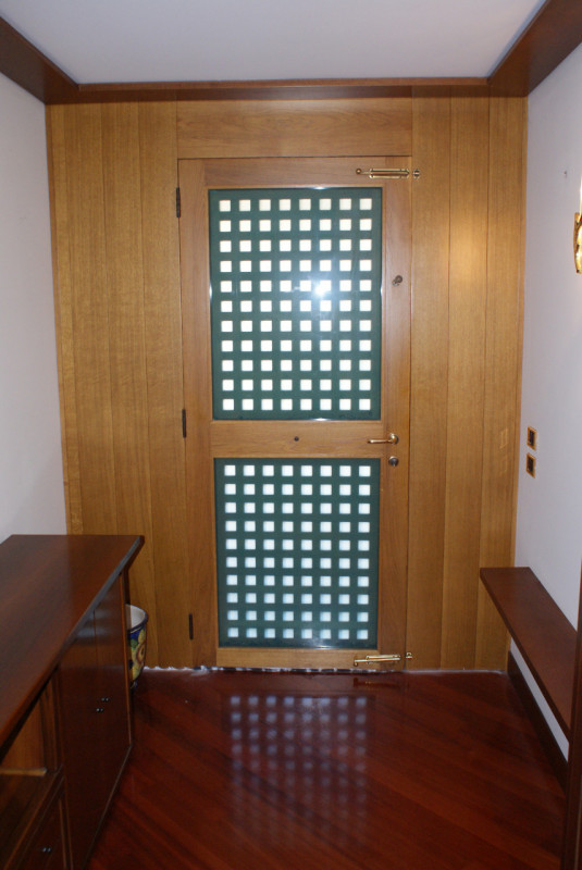 Scopri questa bellissima porzione di bifamiliare situata nella zona più affascinante di Sarmeola,...