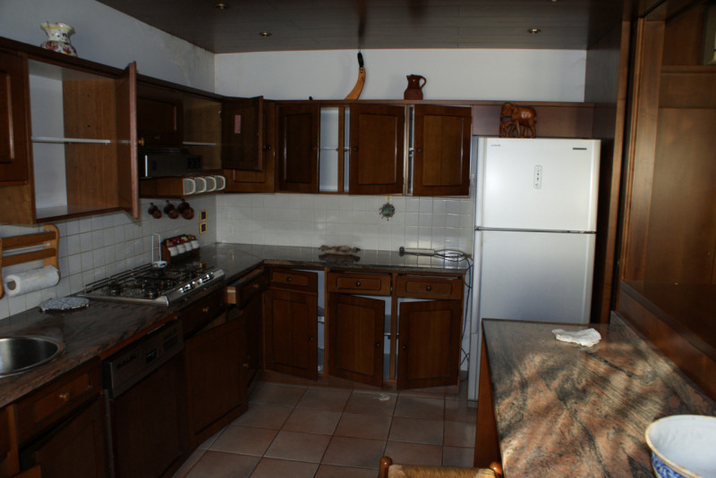 Scopri questa bellissima porzione di bifamiliare situata nella zona più affascinante di Sarmeola,...