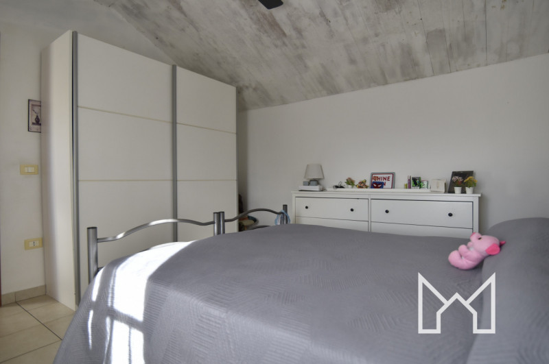 SACRO CUORE- Inserita in zona residenziale comoda ai principali servizi, proponiamo abitazione ce...