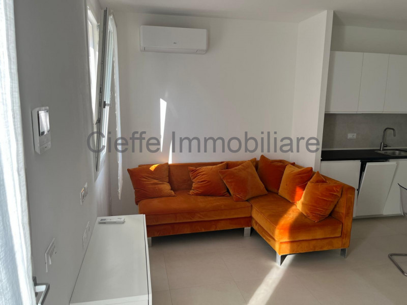 Scopri il tuo nuovo rifugio nel cuore di Padova, in una zona tranquilla e riservata: proponiamo u...