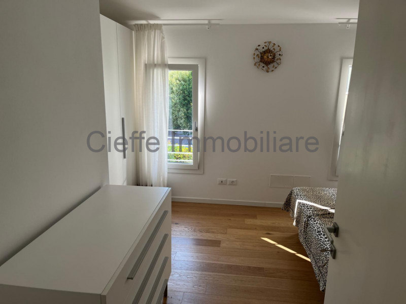 Scopri il tuo nuovo rifugio nel cuore di Padova, in una zona tranquilla e riservata: proponiamo u...