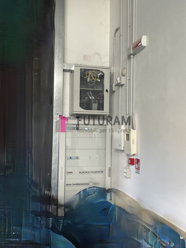 RIF: 100.V.NM - ALBIGNASEGO (PD) - PER INFO 340 335 8378 - 0444/310220


Propongo in vendita un c...