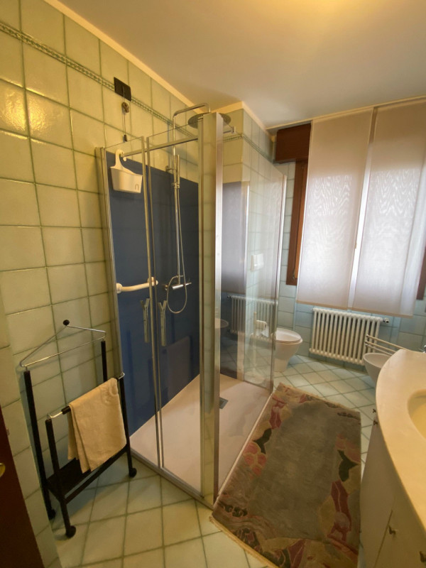 Scopri il tuo nuovo rifugio nel cuore di Chiesanuova, Padova 2000, una delle zone più ricercate d...