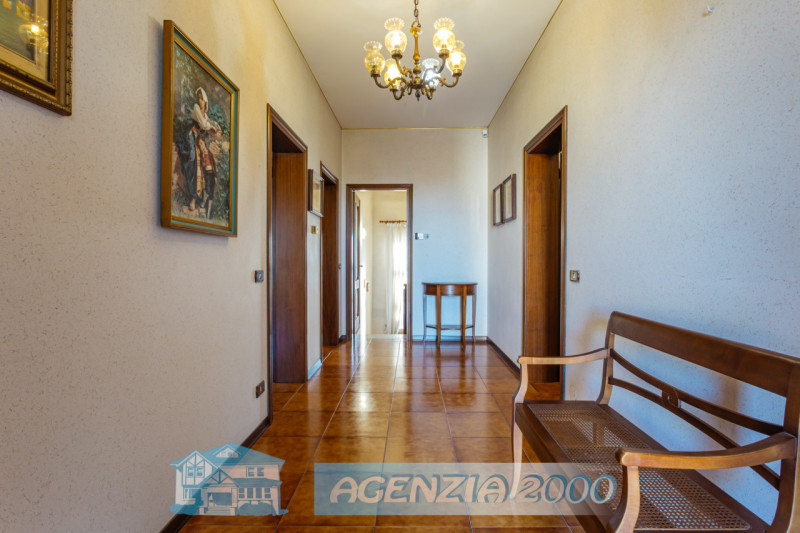 A CONSELVE GRANDE VILLA IN CAMPAGNA CON TERRENO AGRICOLO DI 8.411 MQ E MAGAZZINO RUSTICO... !!! P...