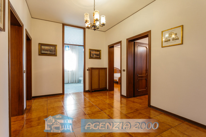 A CONSELVE GRANDE VILLA IN CAMPAGNA CON TERRENO AGRICOLO DI 8.411 MQ E MAGAZZINO RUSTICO... !!! P...