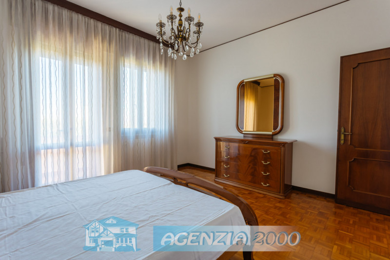 A CONSELVE GRANDE VILLA IN CAMPAGNA CON TERRENO AGRICOLO DI 8.411 MQ E MAGAZZINO RUSTICO... !!! P...