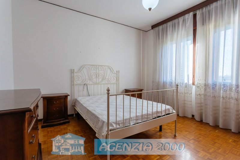 A CONSELVE GRANDE VILLA IN CAMPAGNA CON TERRENO AGRICOLO DI 8.411 MQ E MAGAZZINO RUSTICO... !!! P...