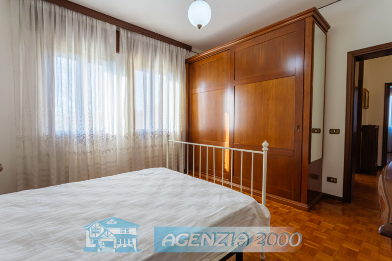 A CONSELVE GRANDE VILLA IN CAMPAGNA CON TERRENO AGRICOLO DI 8.411 MQ E MAGAZZINO RUSTICO... !!! P...