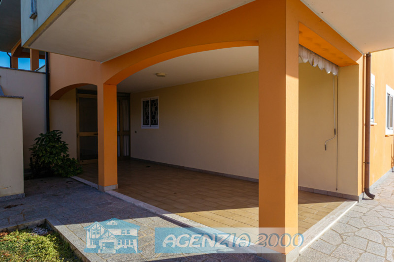 A CONSELVE GRANDE VILLA IN CAMPAGNA CON TERRENO AGRICOLO DI 8.411 MQ E MAGAZZINO RUSTICO... !!! P...